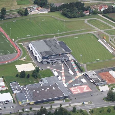 Camping Sportzentrum Zeltweg - A Silent Alternative Dış mekan fotoğraf